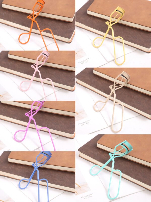 Ergonomic Stainless Steel Eyelash Curler – 17 Colors Available - Image 6